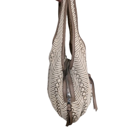 Simply Vera Verawang Brown And Tan Weave Pattern Fabric Sidekick Satchel - Picture 3 of 12